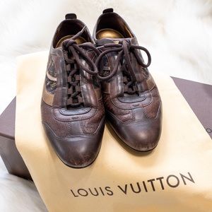 AUTHENTIC Louis Vuitton Leather/Canvas Sneakers